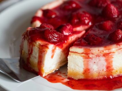 cheesecake s jagodama bez paljenjna pećnice