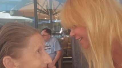 Mila Elegović Jadranka Matković.jpg
