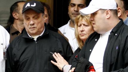 Halid Bešlić sa suprugom i sinom