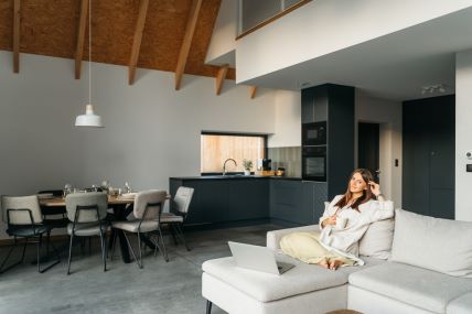 uređenje kuhinje i dnevnog boravka na Black Friday popustima u Family Mallu