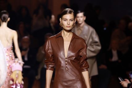 Fendi AW25 kožna haljina