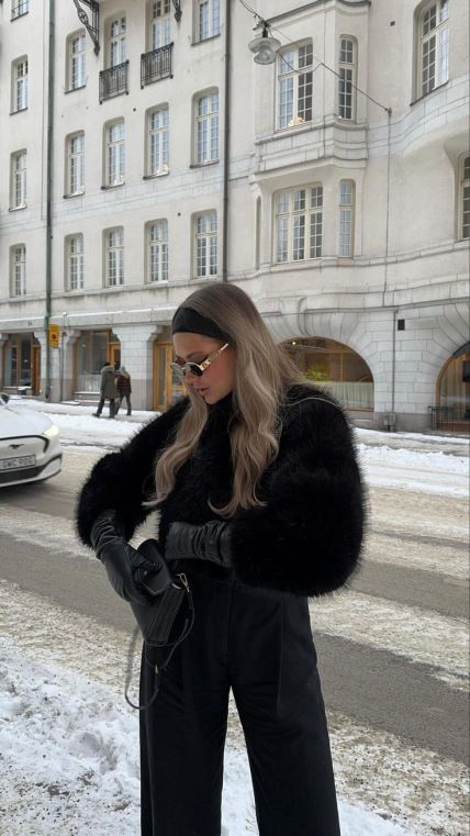 30+ Stunning Corporate Outfits You'll Love To Wear This Year.jpg