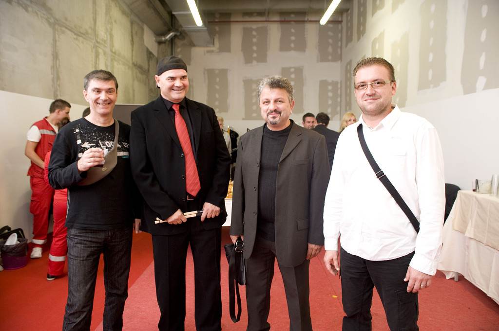 Grupa Dalmatino dobila je nagradu za najstreamaniju pjesmu godine