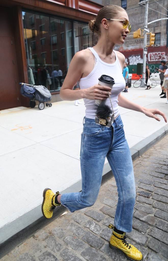 Gigi Hadid već sada nosi 'must have' obuću iduće sezone