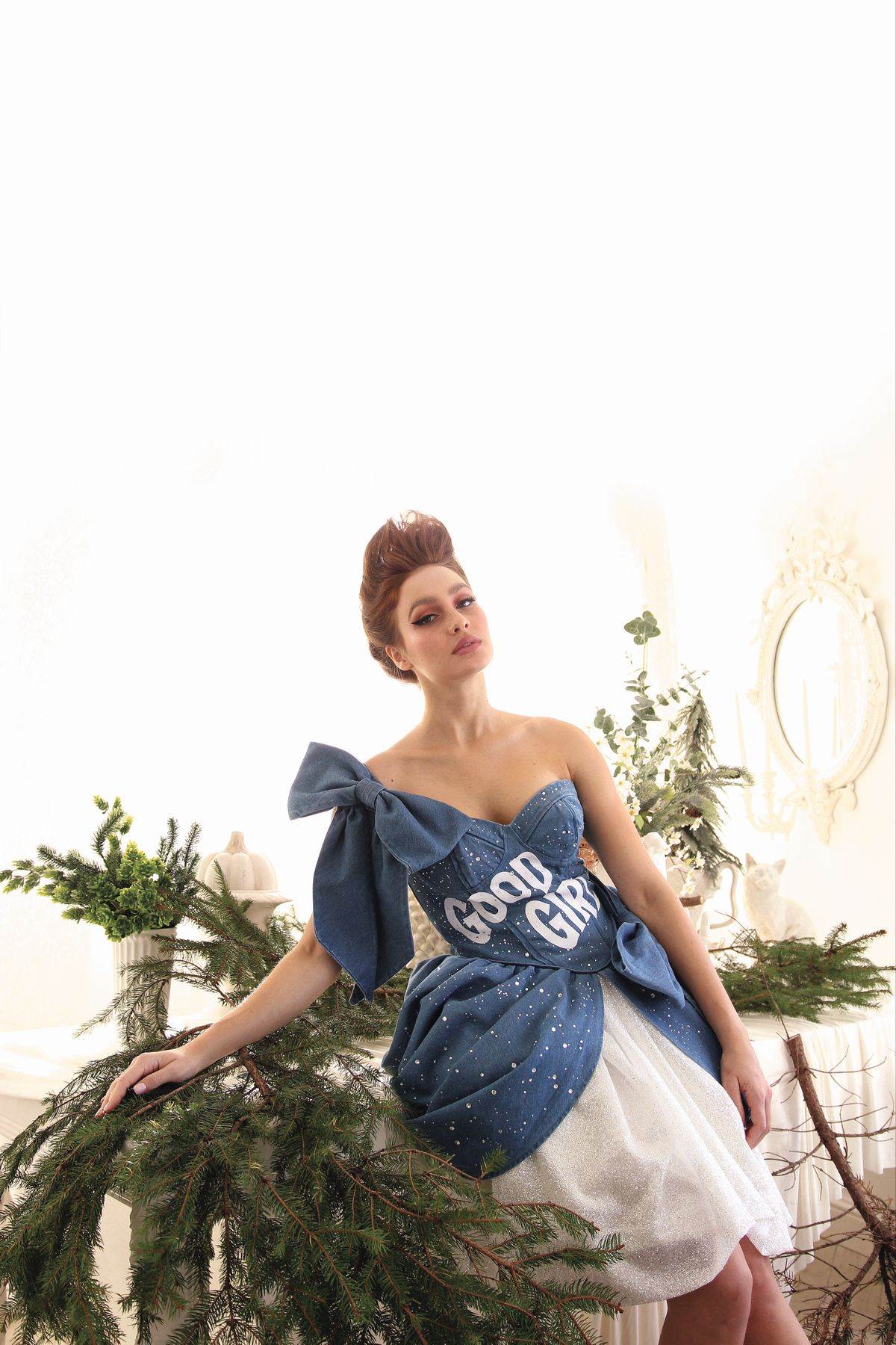 Boudoir Christmas 23 (4).jpg