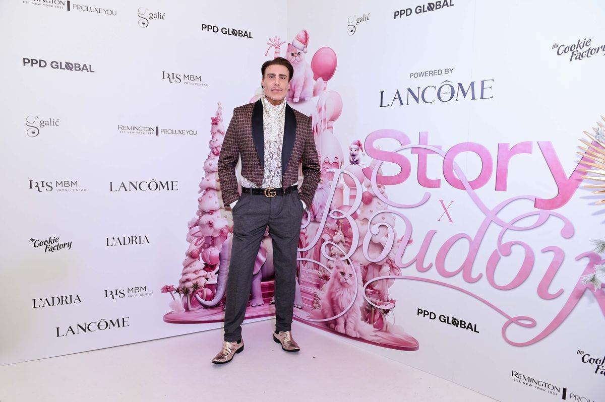 Story x Boudoir - web_RG (52).JPG