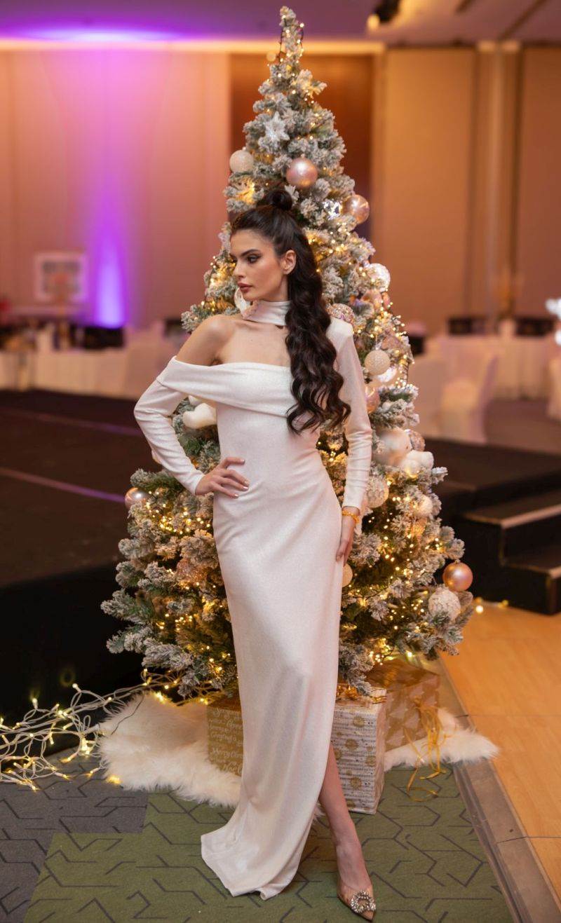 Marcela23_grj_8122023.jpg