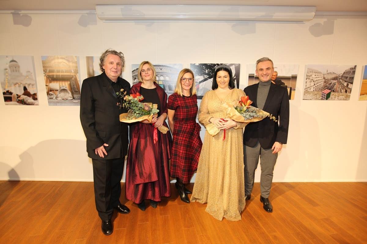 23 Davor Meþtroviå i umjetnici.jpg