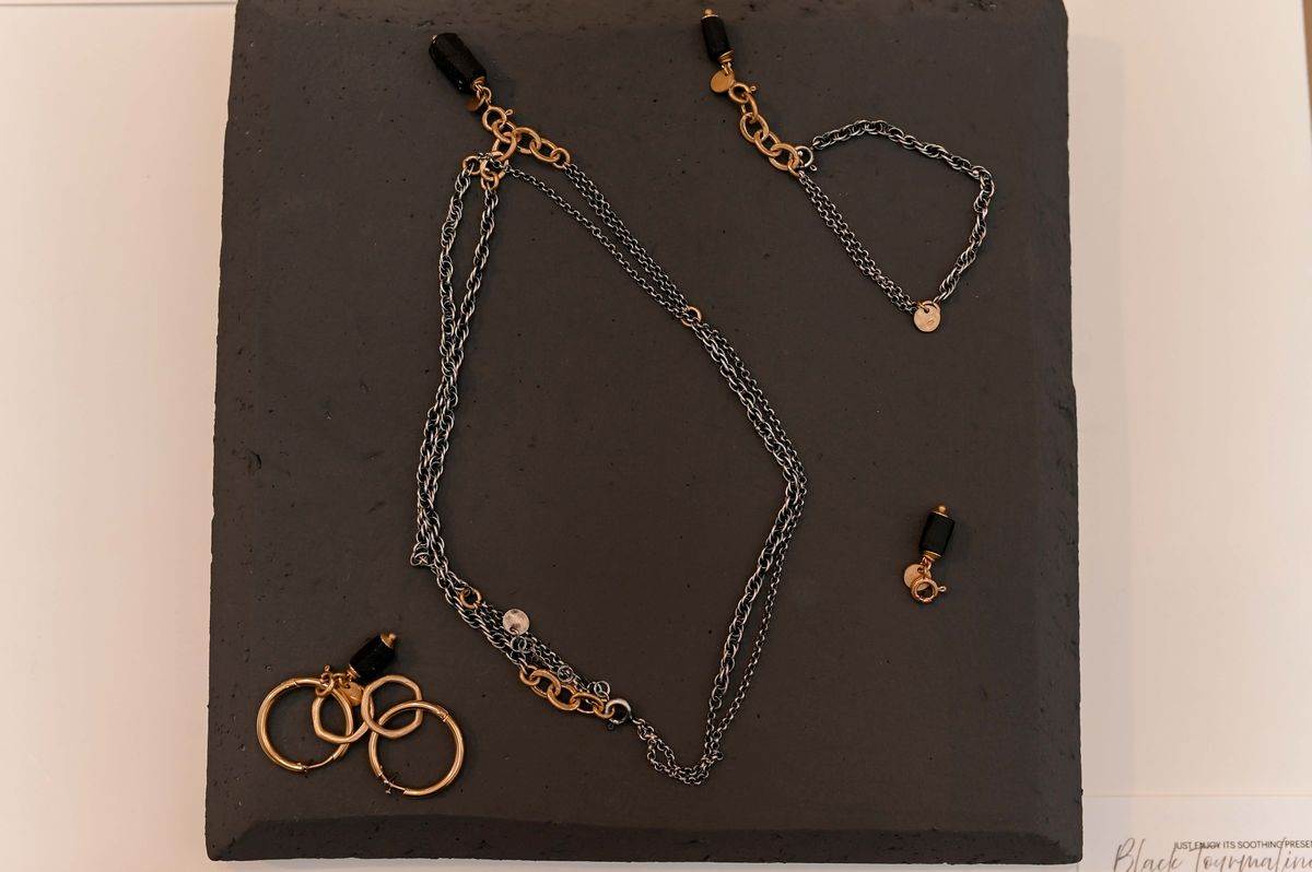 Story x Answer - web__RG (27).JPG