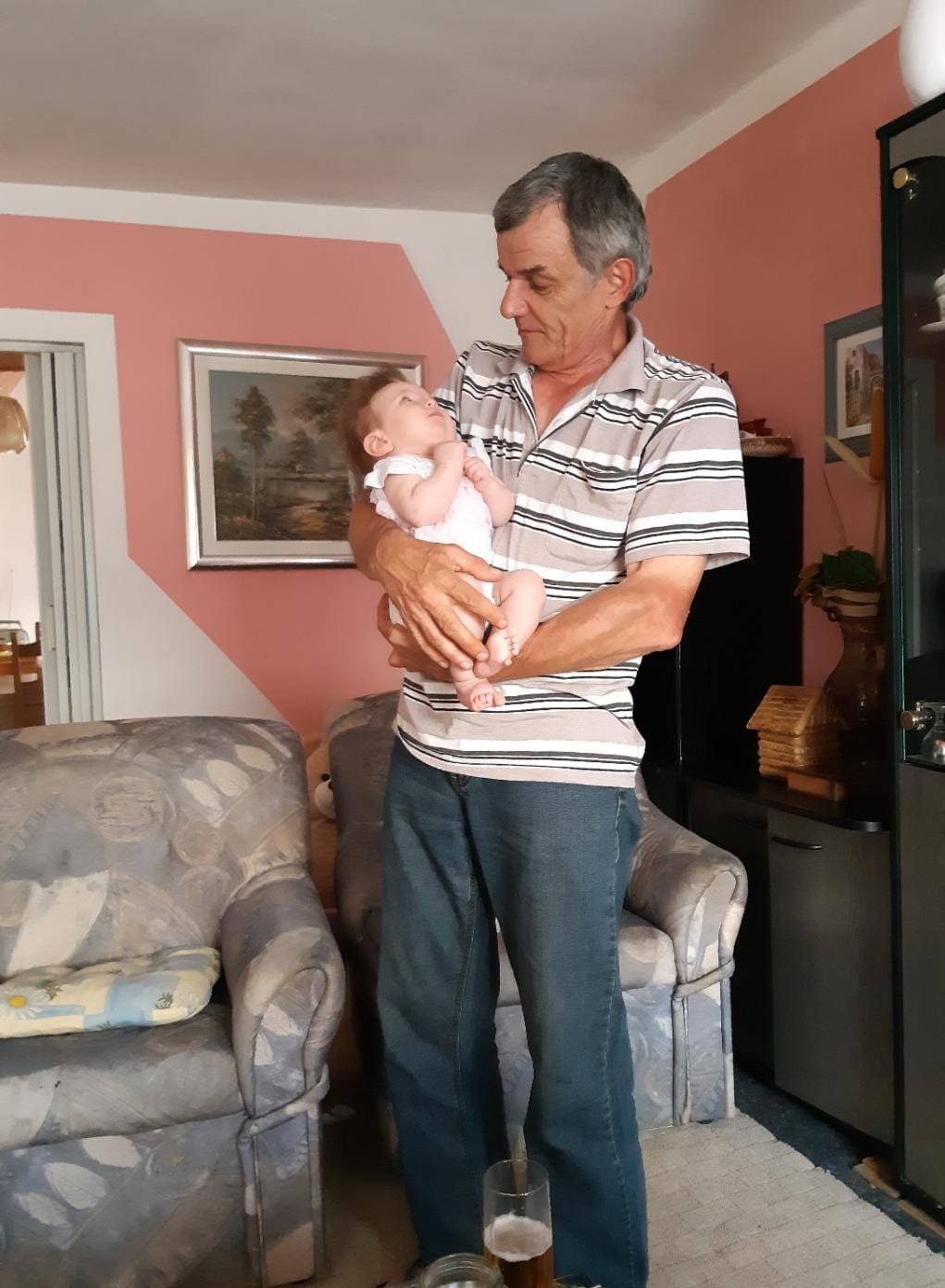 Dijete Ivane i Saše s tatom Saše Vujnovića