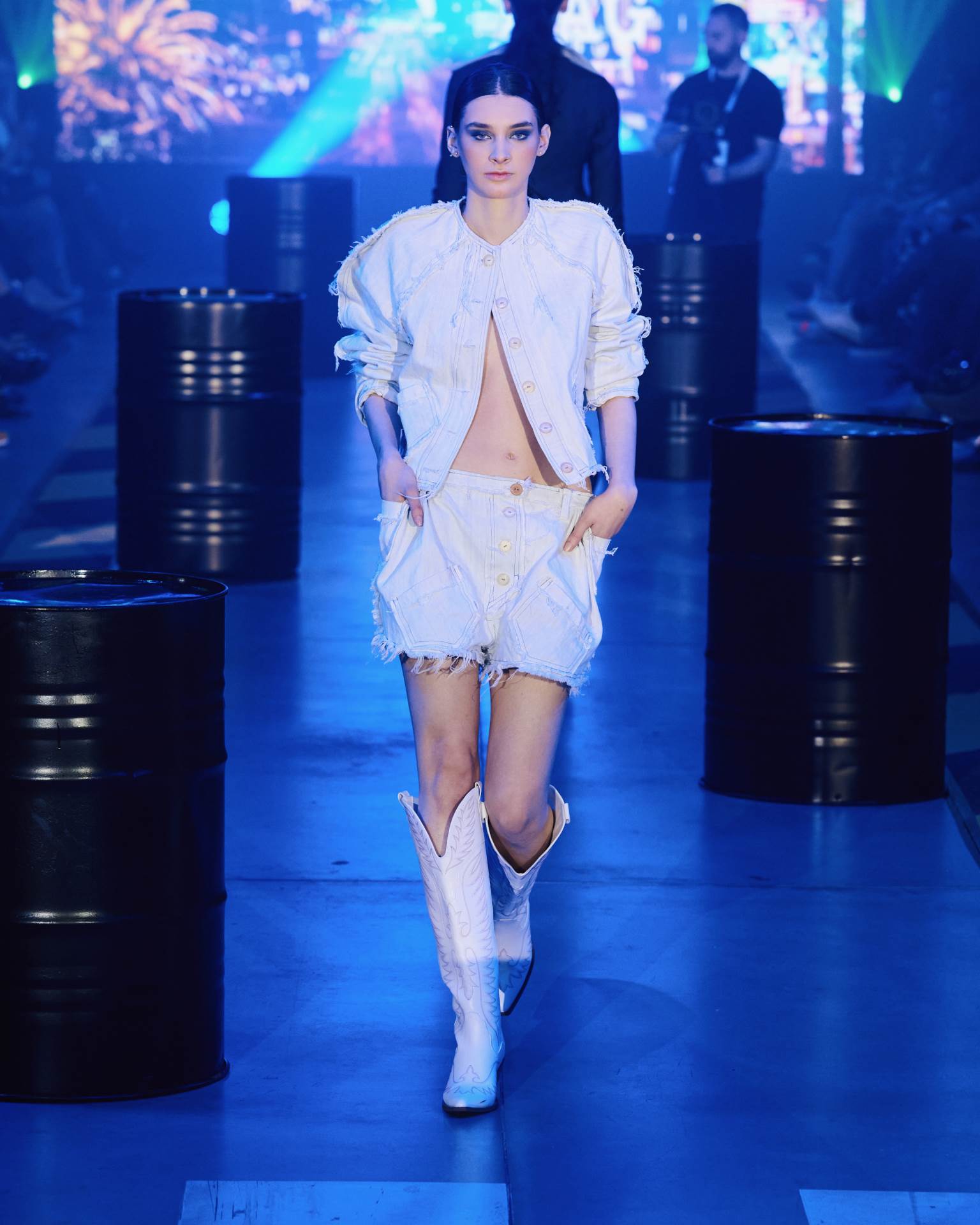 JET LAG by Jasmina Arnautović