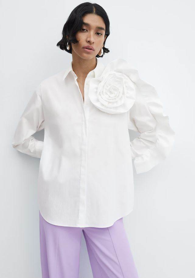 Bijela košulja s cvijetom, Mango, 59,99 EUR