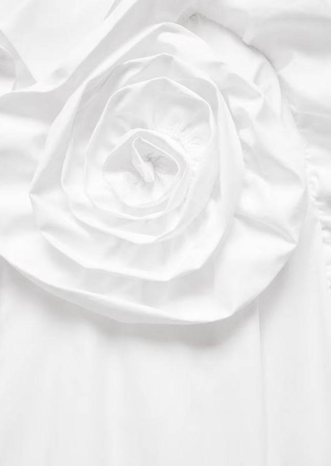 Bijela košulja s cvijetom, Mango, 59,99 EUR