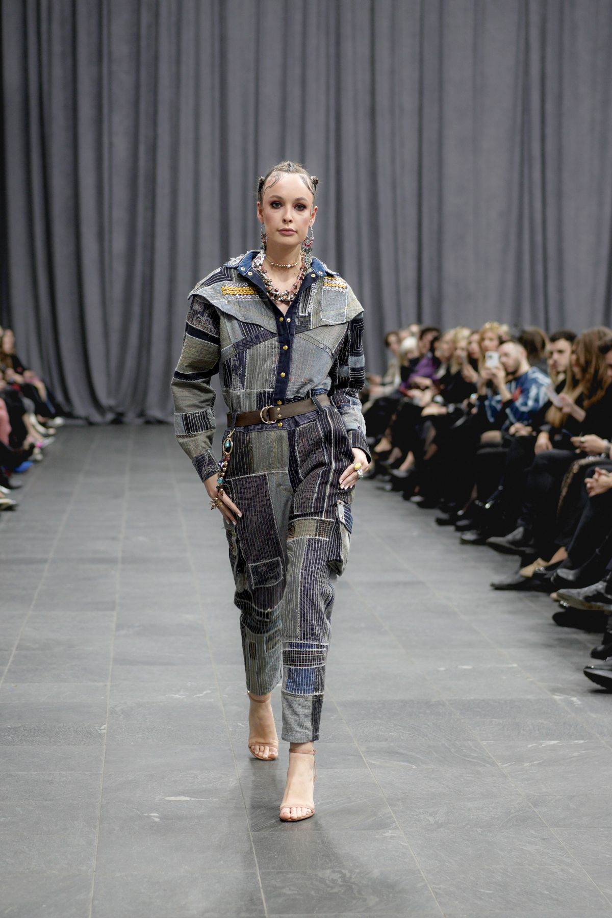 Revija Roberta Severa