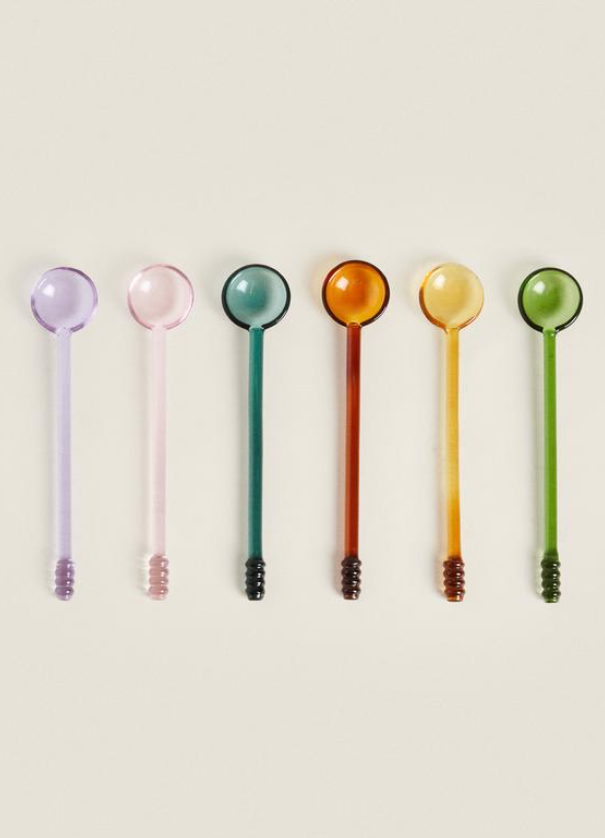 Zara žličica za sladoled.