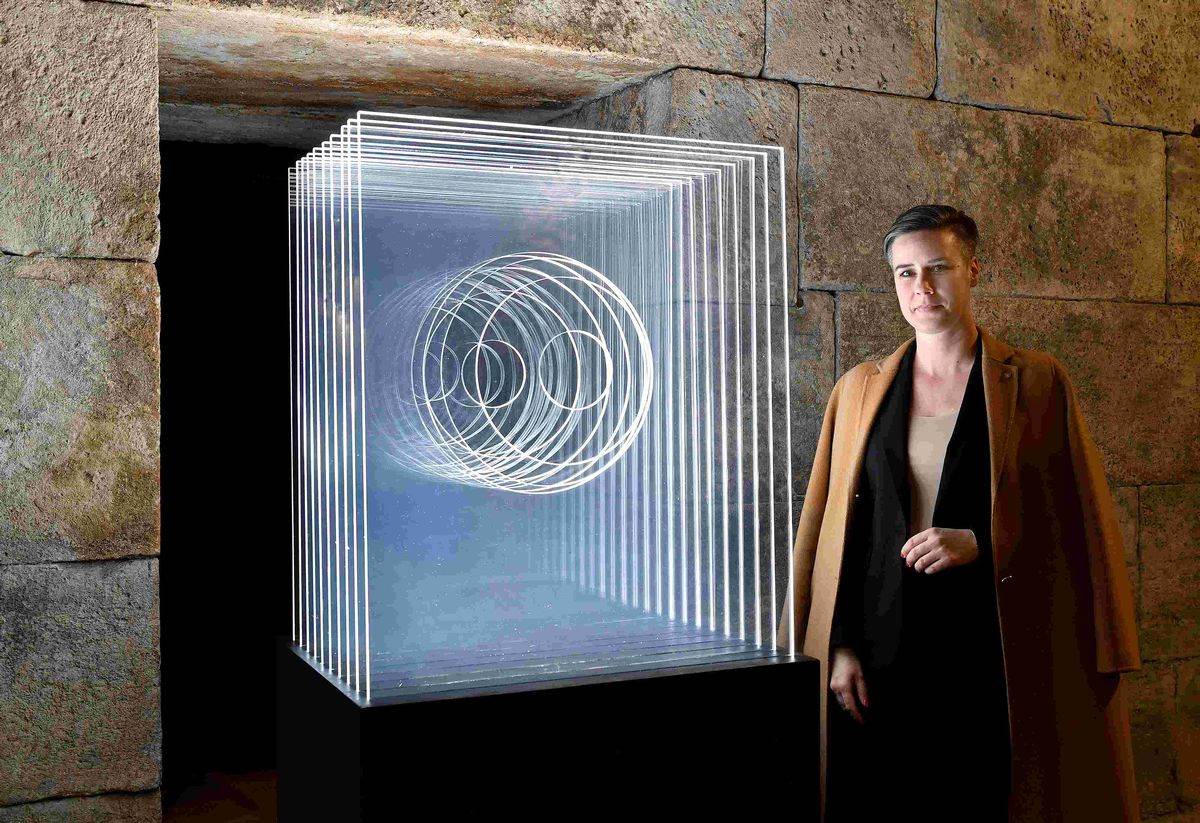 skulptura Univerzum_autorica Jasmina Kos.jpg