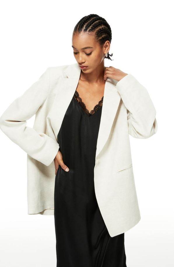 Single-breasted blazer/ H&M/ 39,99 EUR