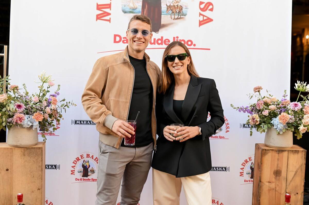 KRISTIJAN STANIĆ I NINA STANIĆ.jpg