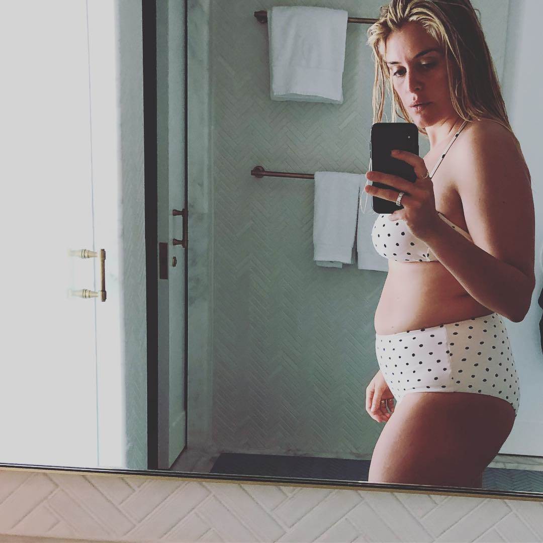 Kako su Ella Dvornik i druge poznate žene izgledale nakon poroda