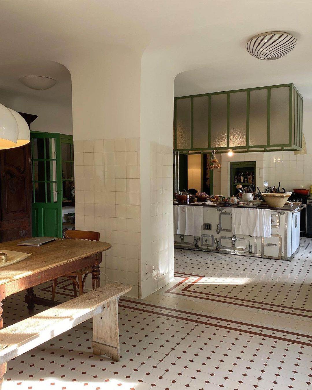 429267125_1180207500028964_4197260908392050128_n (1).jpg