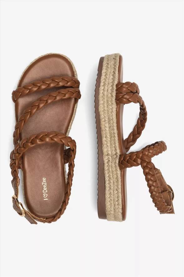 DeeZee platforma stara cijena 29,99 €, nova 14,99 €.jpg