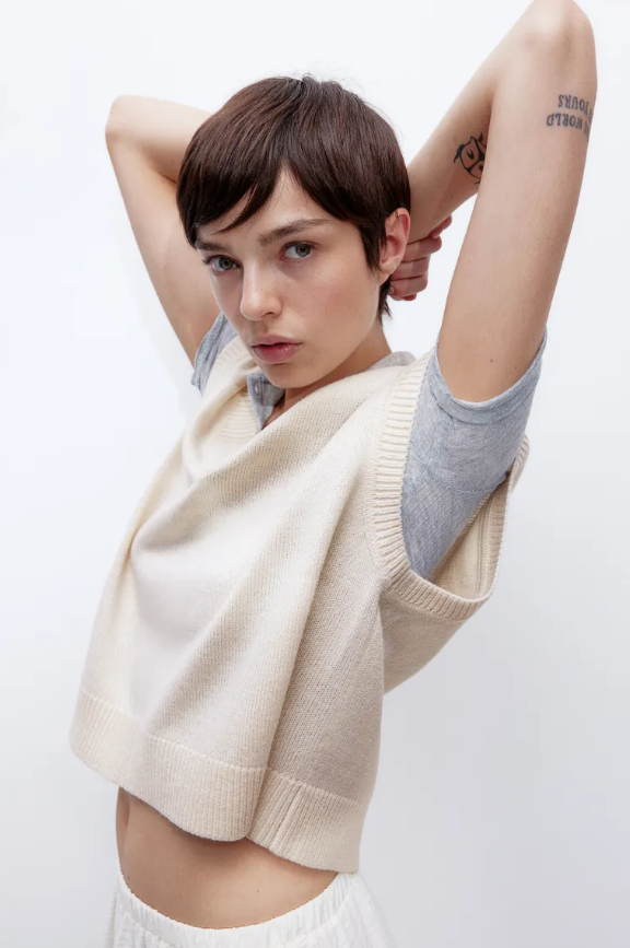 H&M (9,99)
