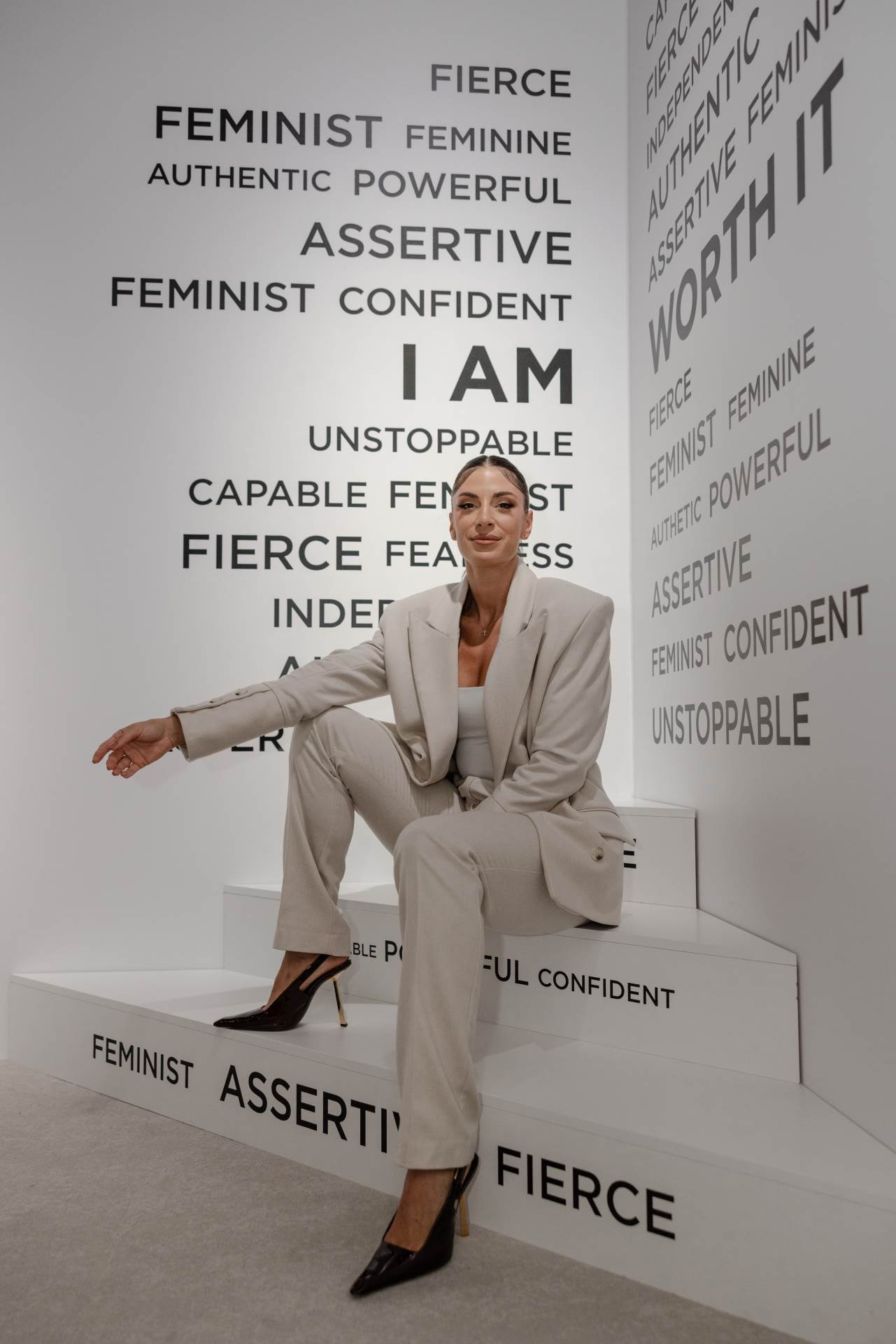 LOreal Paris Skin science 01.jpg