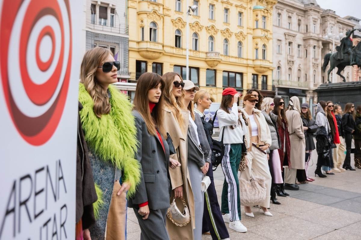 Modna revija na tračnicama21.jpg