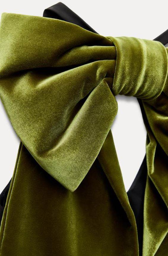 VELVET MAXI BOW DRESS/Zara/39.95 EUR