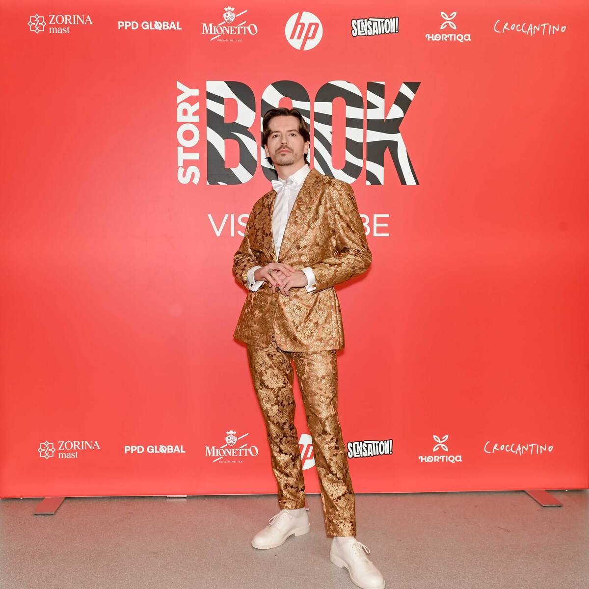 Story Book male_RG (88).jpg