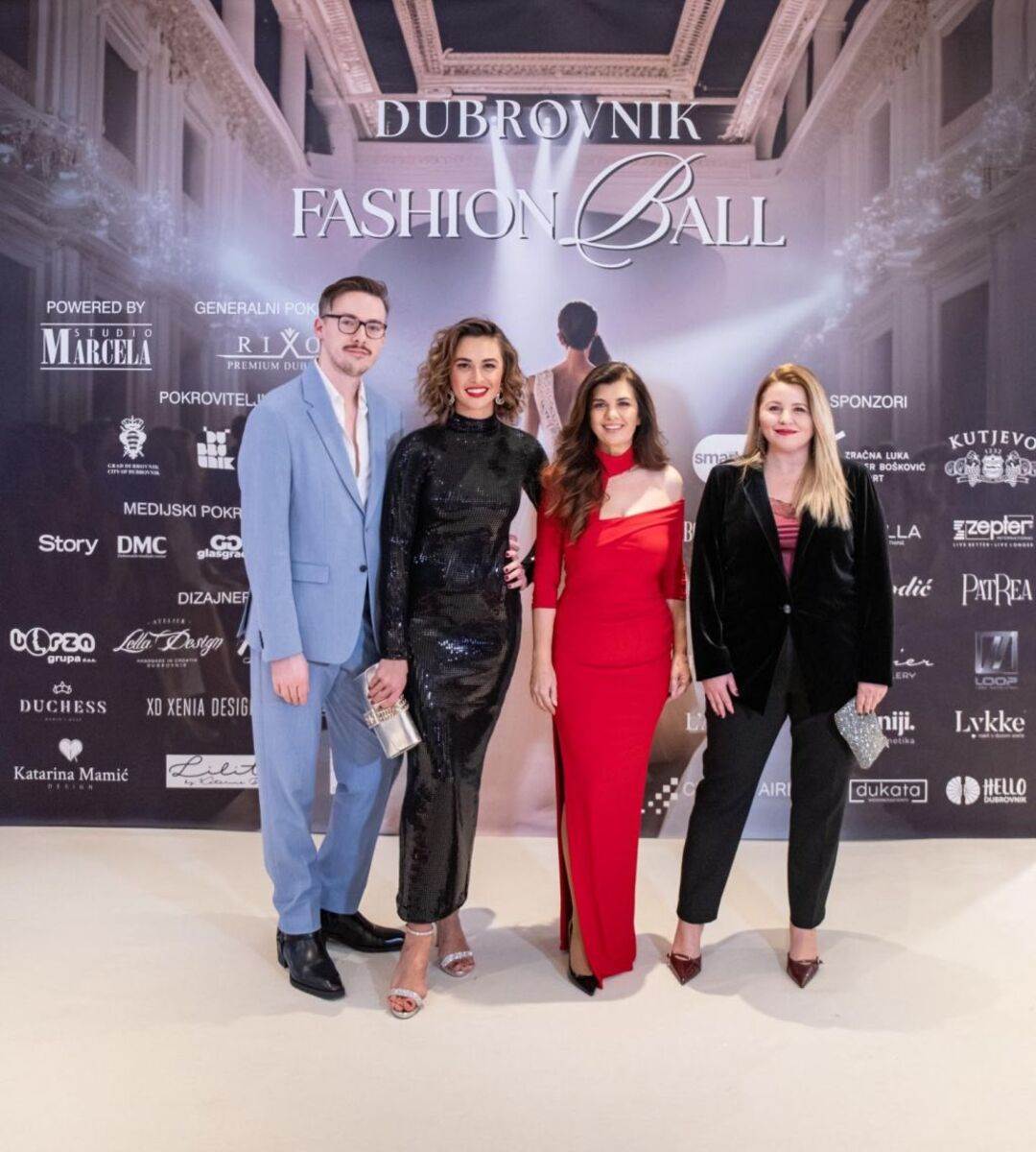 Marko Banjavčić, Jadranka Pezo, Andrea Blješić i Marina Živković.jpg