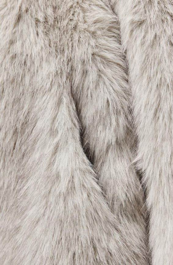 JAKNA OD UMJETNOG KRZNA ZW COLLECTION/ ZARA/ 89,95 EUR