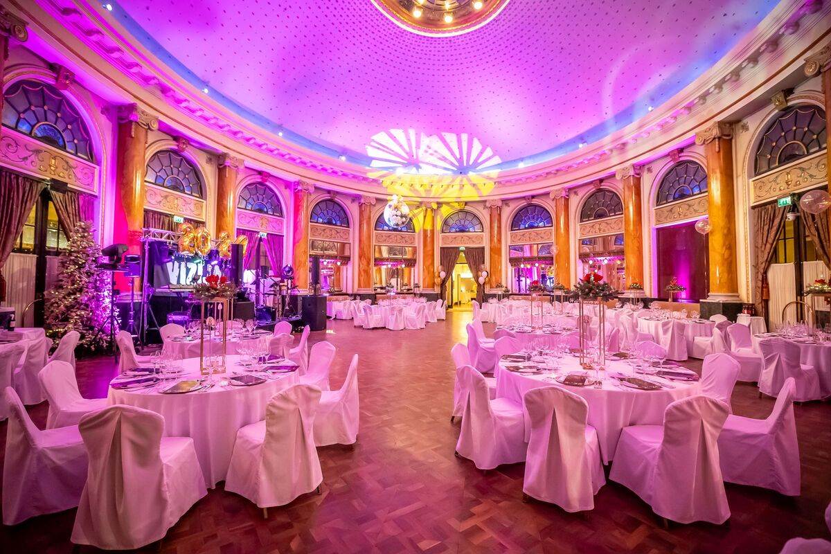 Doček Nove godine - Smaragdna dvorana.jpg