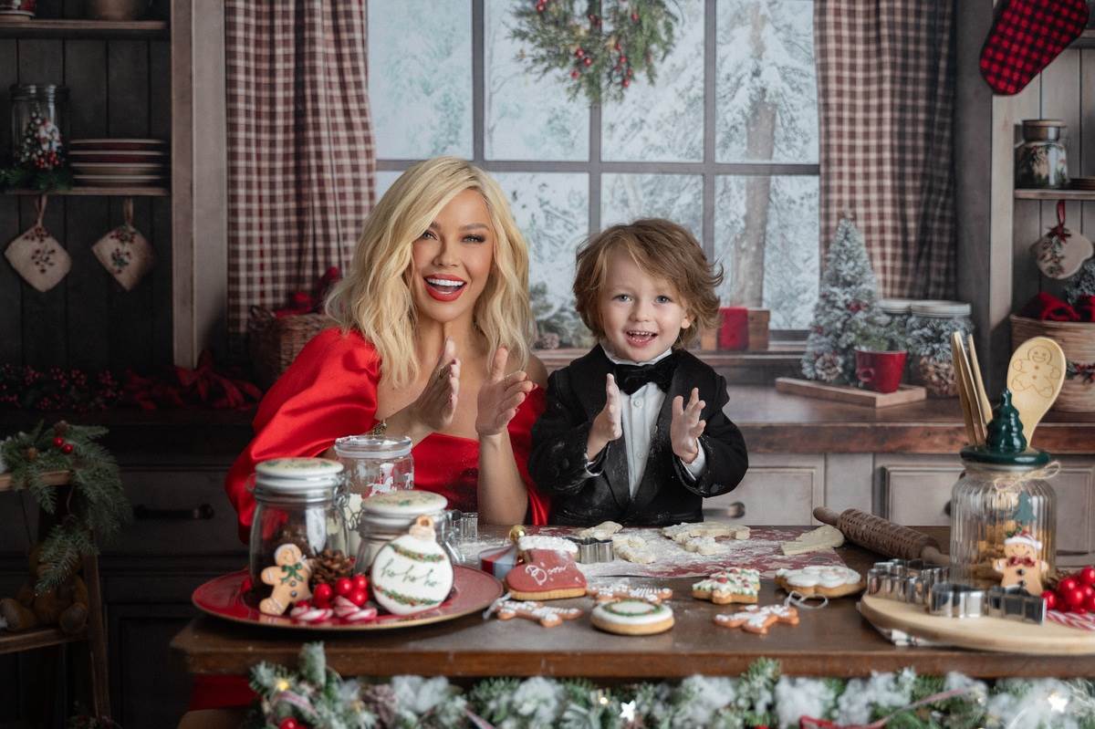 Maja Šuput sa sinom Bloomom