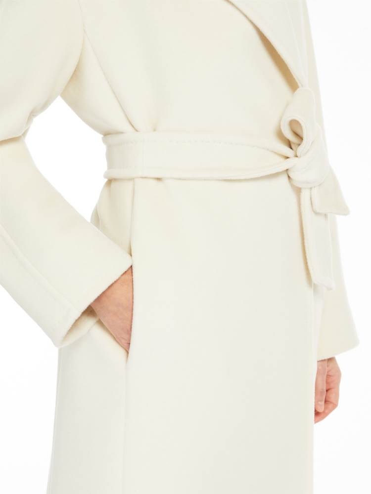 Alpaca, wool and cashmere wrap coat/ Max Mara/ 3175 eur