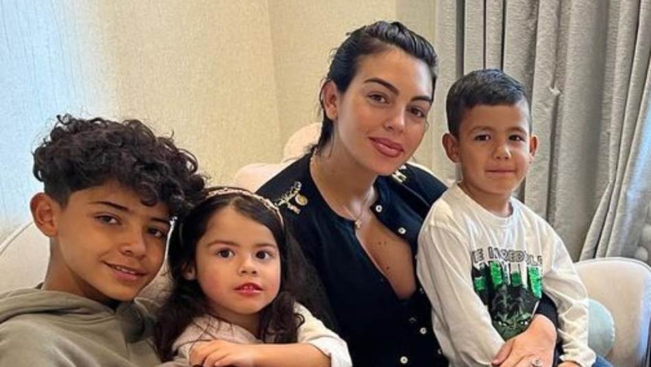 Georgina Rodriguez pokazala stražnjicu u tangama