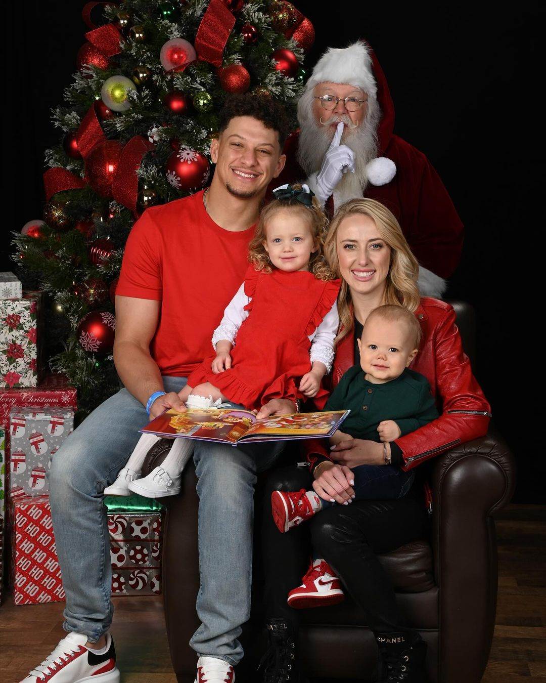 Patrick Mahomes Brittany Mahomes (1).jpg