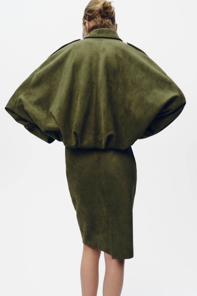 Viralna jakna iz Zare