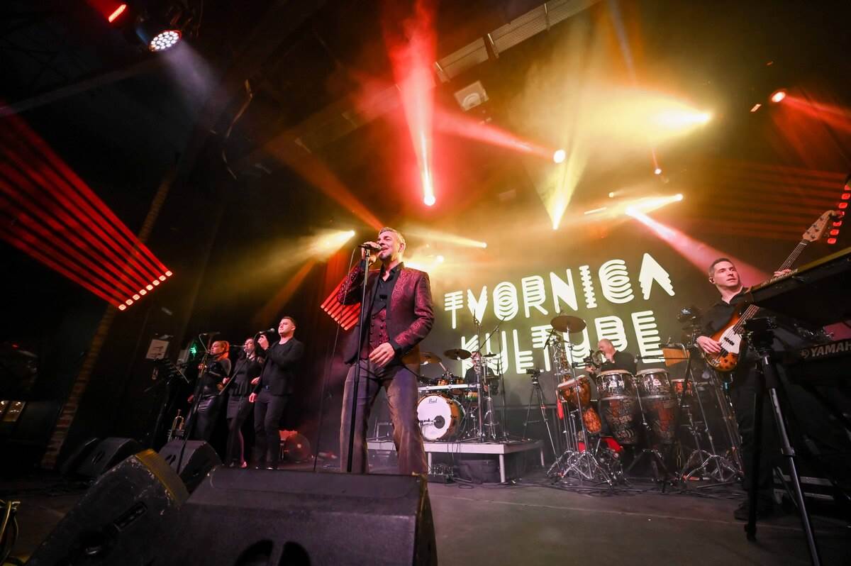 Sandi Cenov - Tvornica 18.jpg