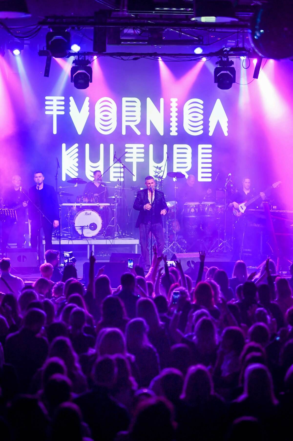 Sandi Cenov - Tvornica 43.jpg