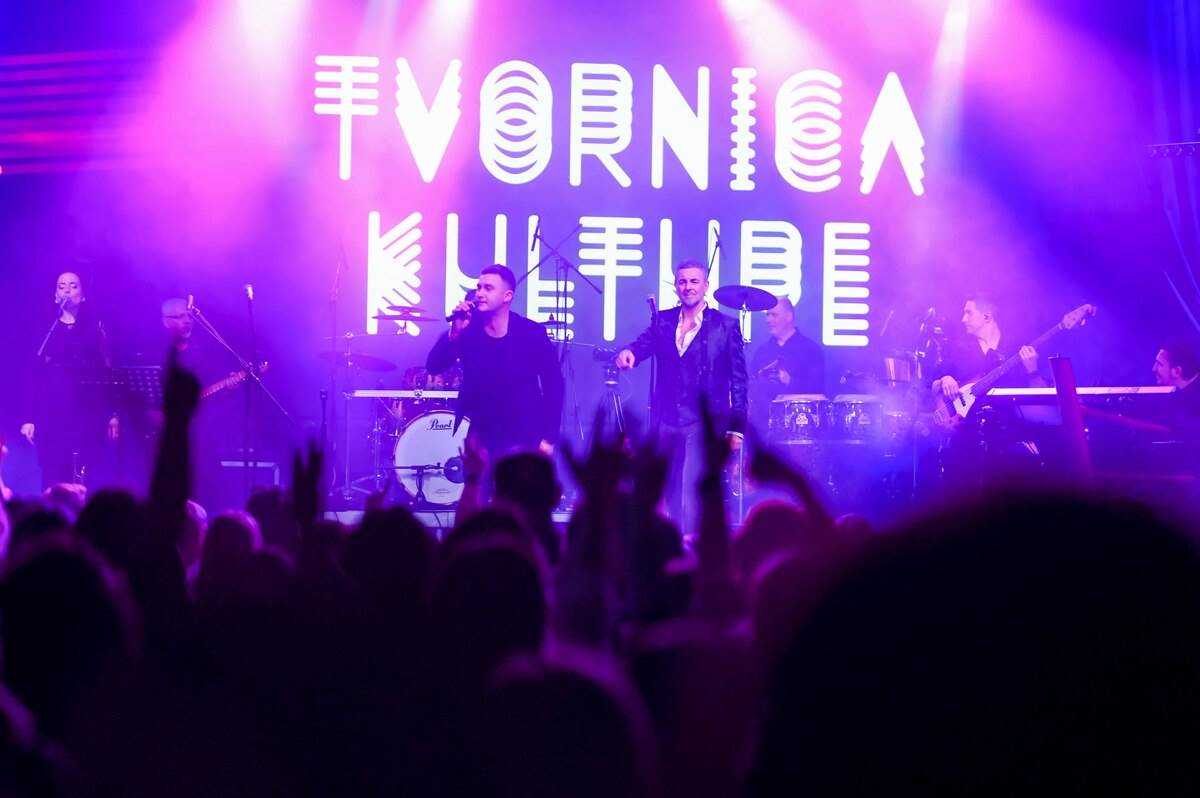 Sandi Cenov - Tvornica 53.jpg