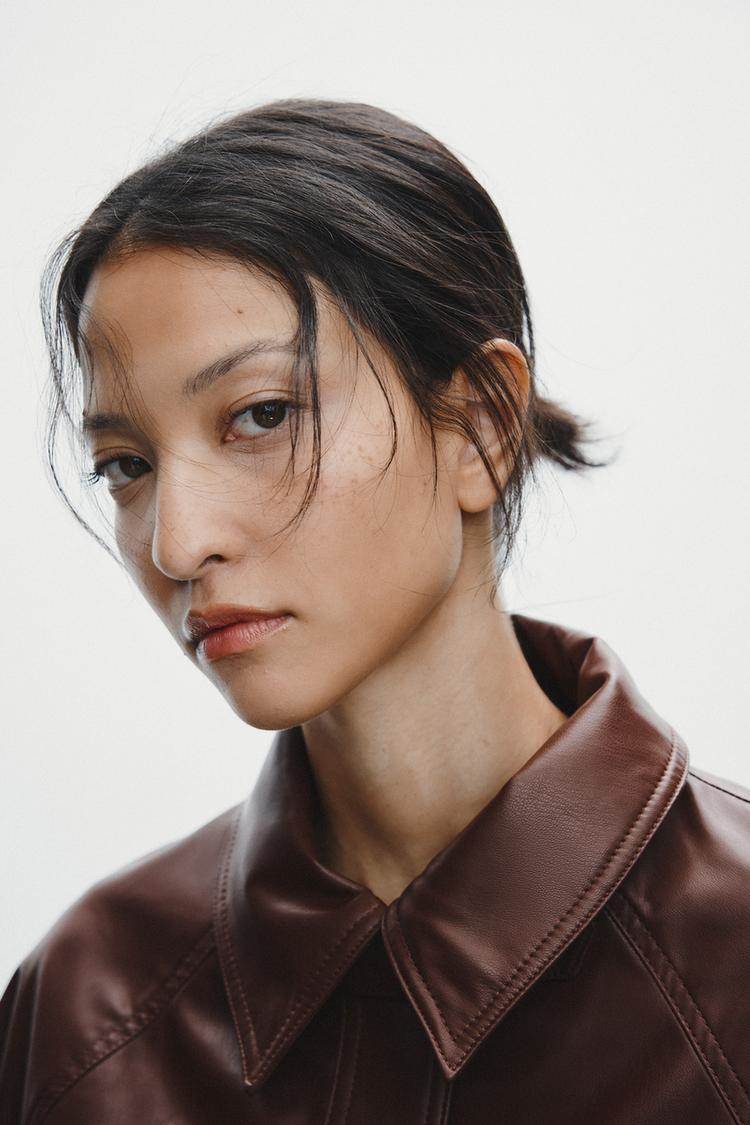 KRATKI BALONER OD UMJETNE KOŽE/ ZARA/ 49,95 EUR