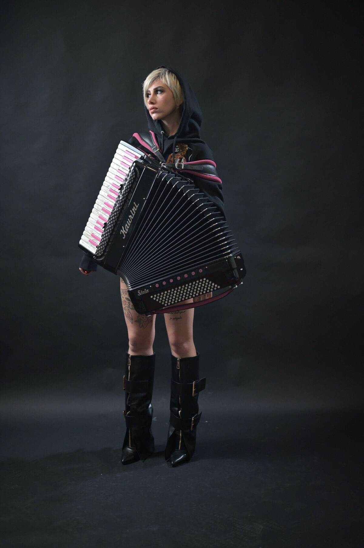 Stela Rade privatne fotografije (21).jpeg