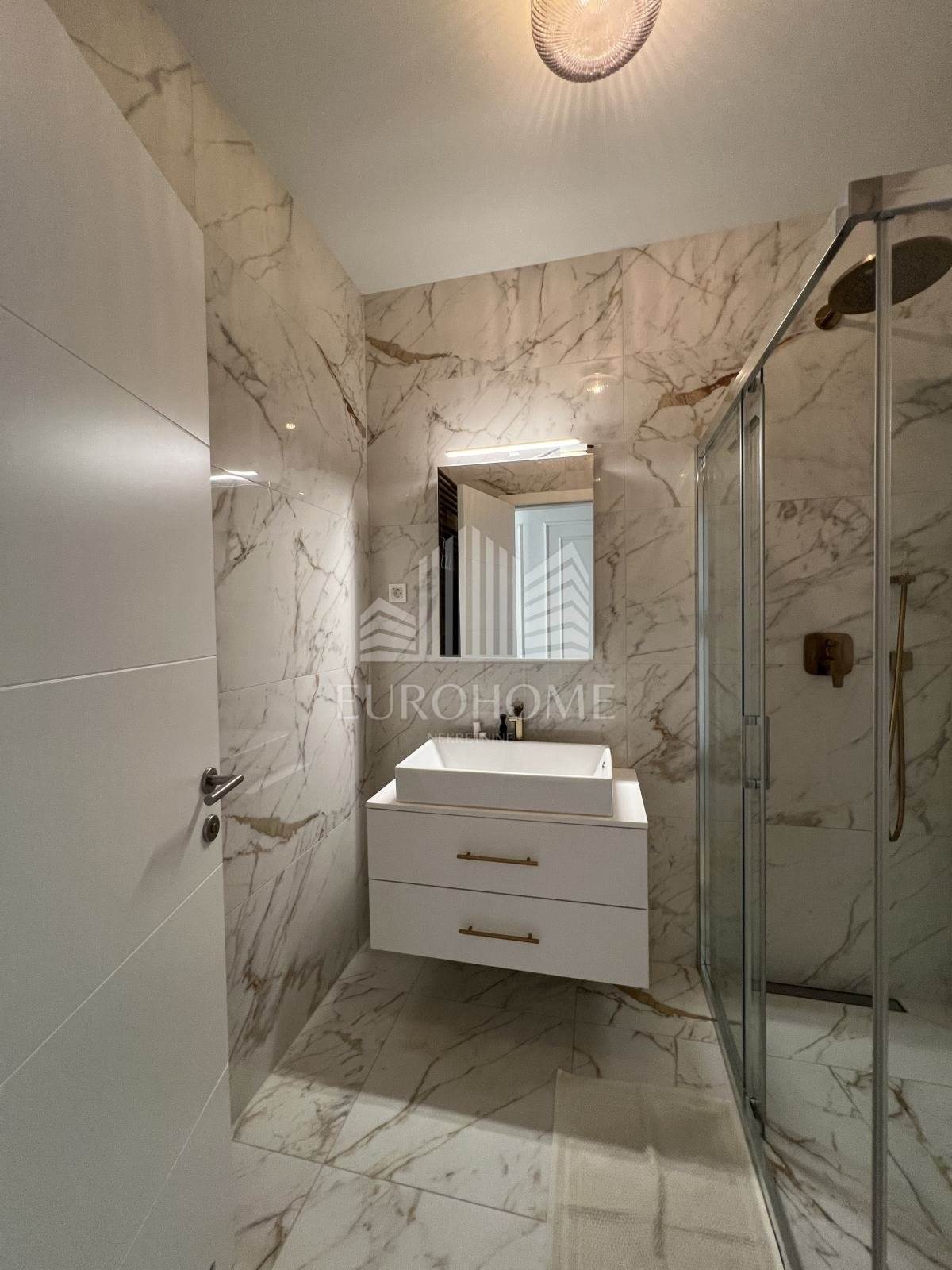 Luksuzni penthouse Marija Petrekovića