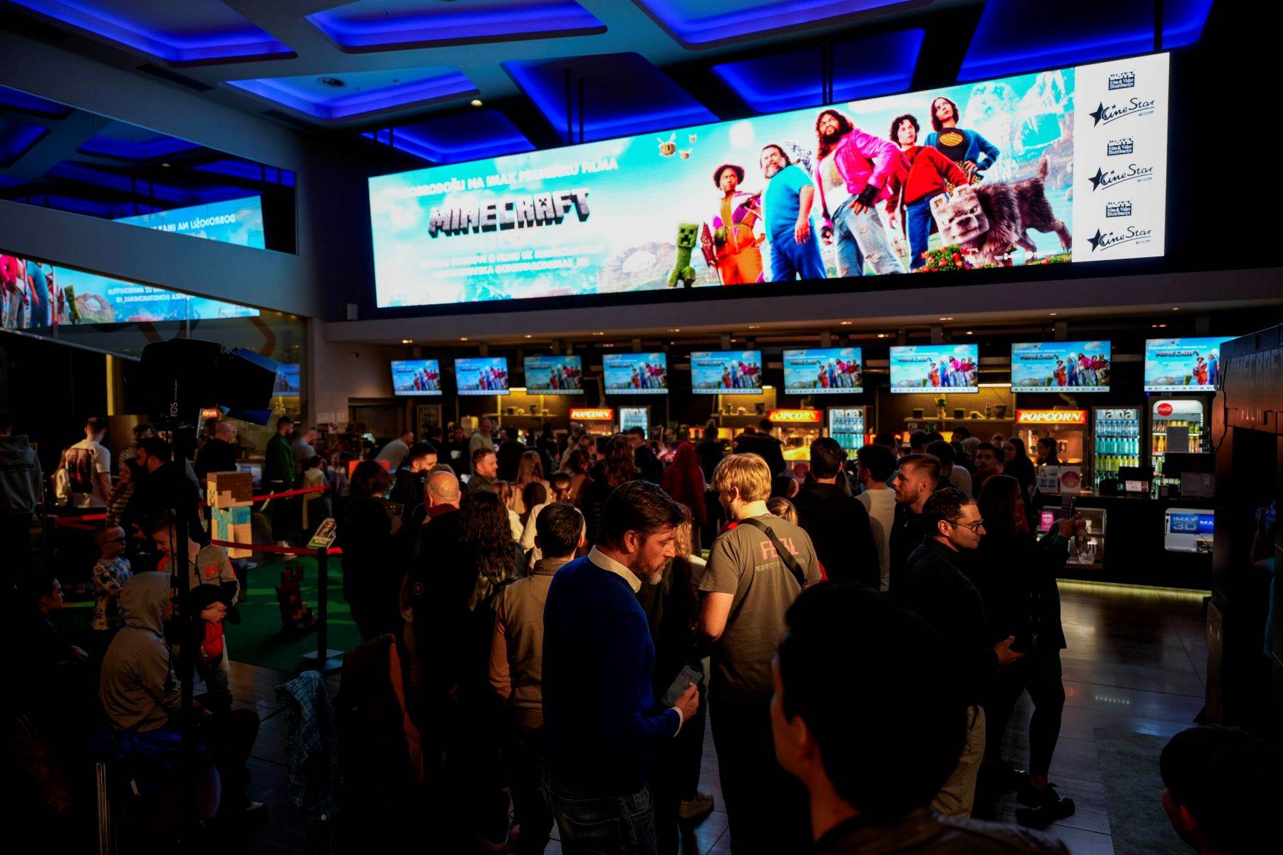 CINESTAR ARENA 1.jpg