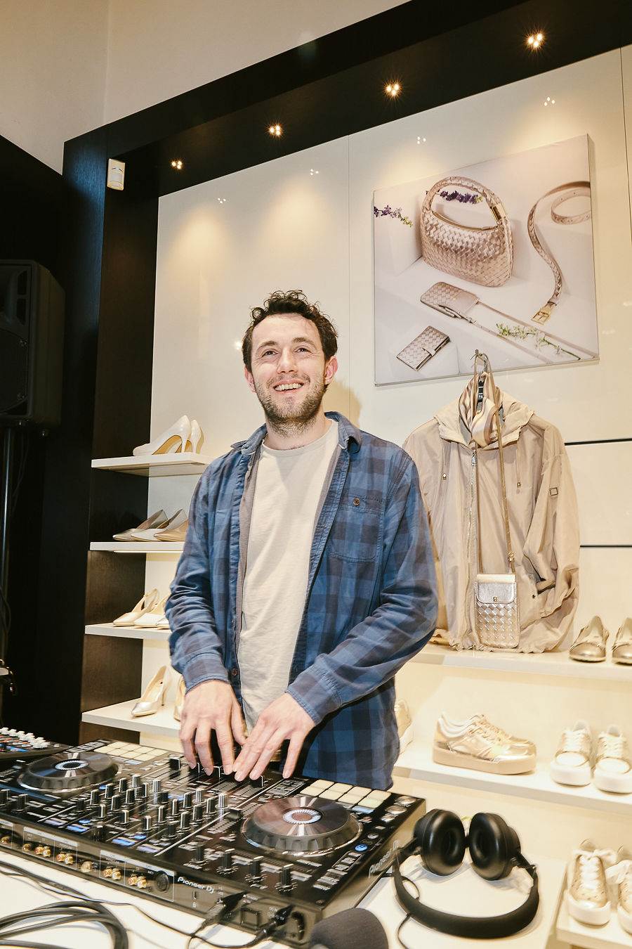 22 DJ Fran Curkovic.jpg