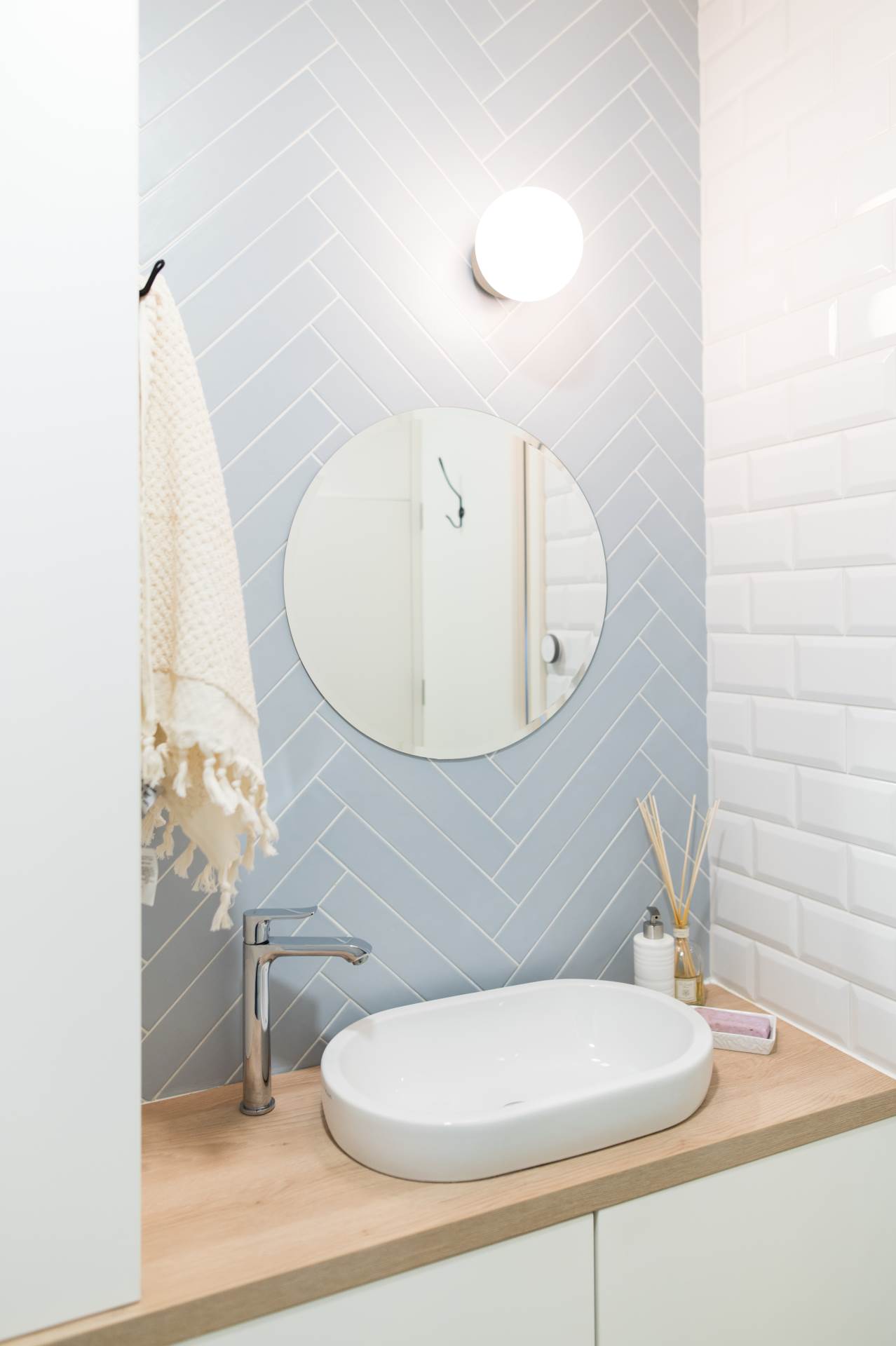 Pastelni tonovi u modernom domu (4).jpg