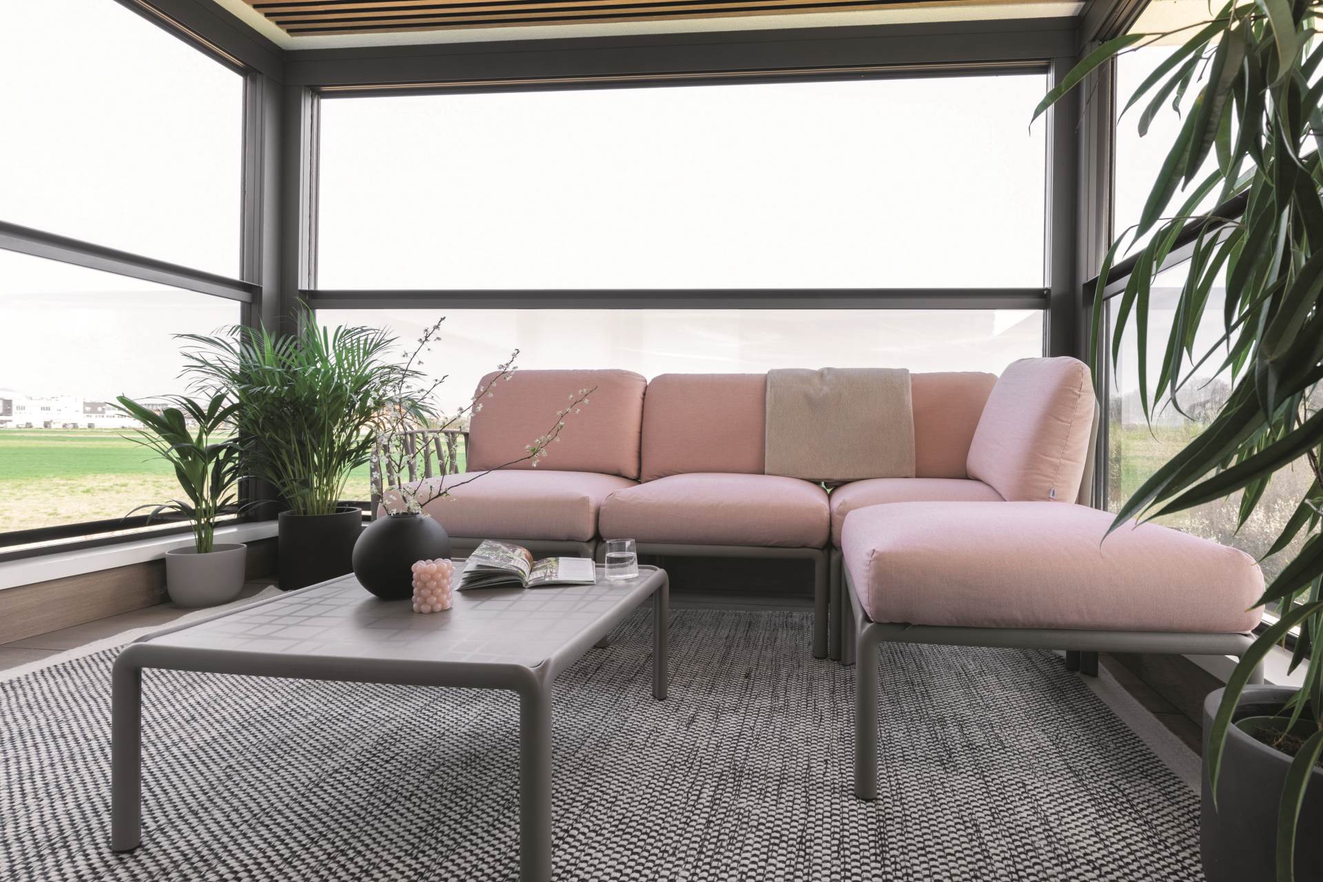 Pastelni tonovi u modernom domu (5).JPG