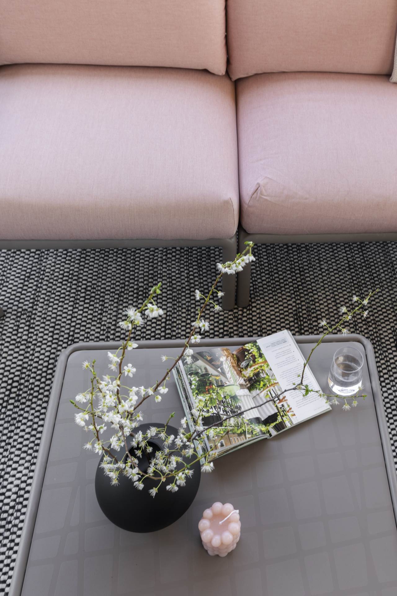 Pastelni tonovi u modernom domu (6).JPG