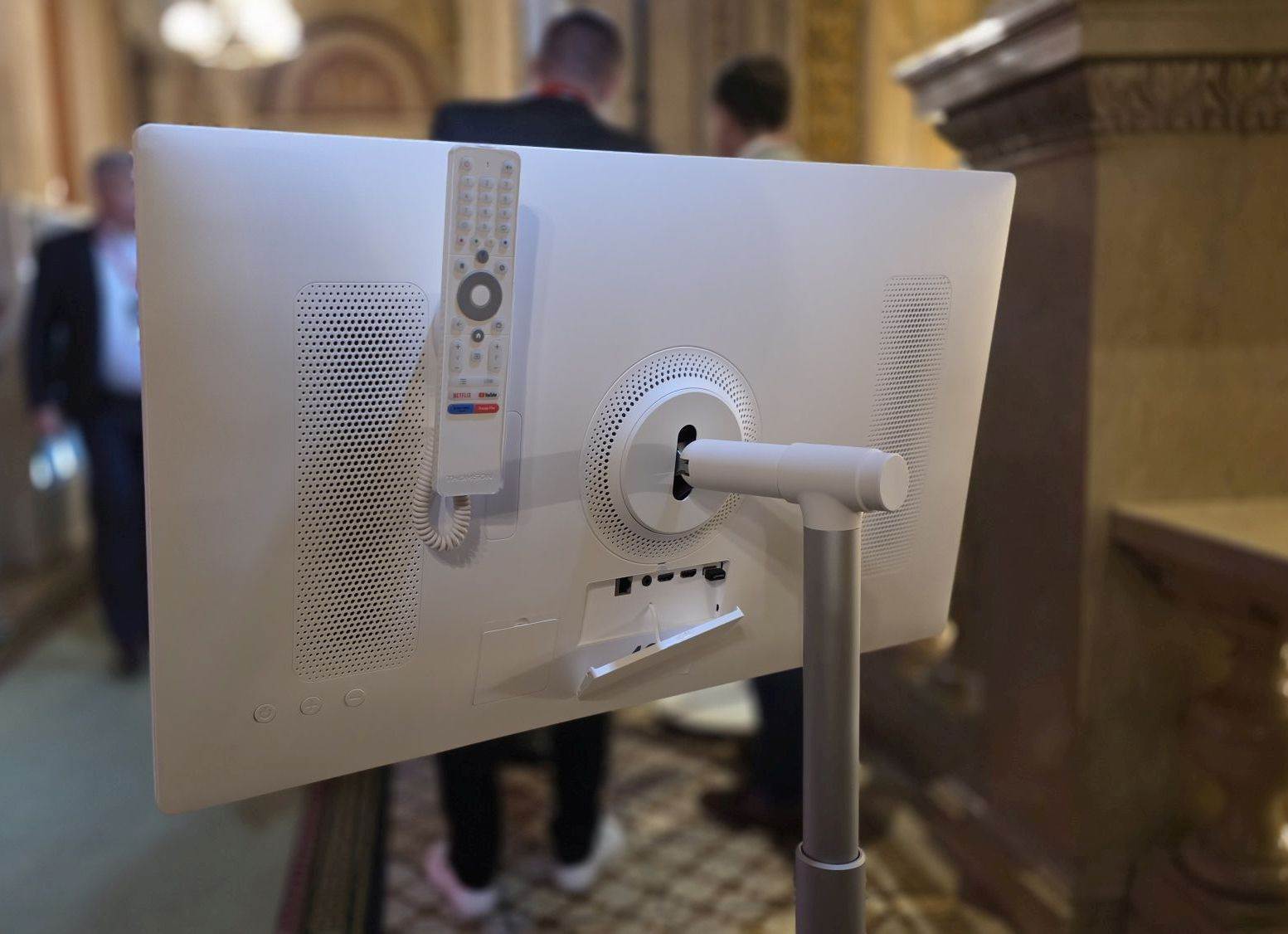 Thompson Go TV (2).jpg